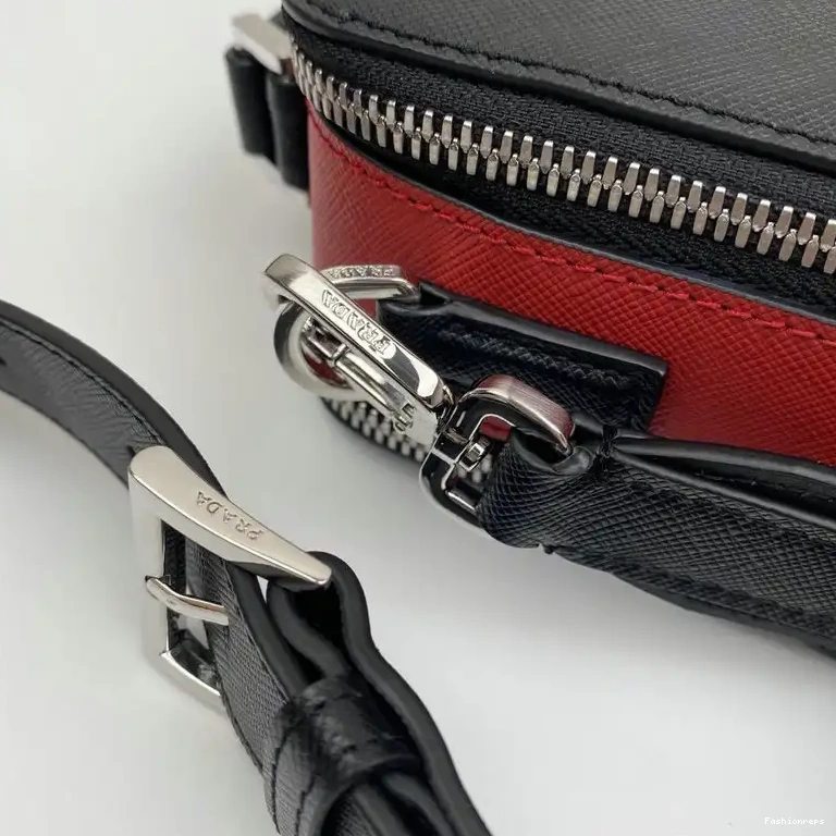 Fashionrepsfam ru 206B570122 Prada Bags 0502